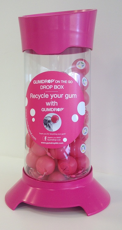 #gumdrop day. Not the tasty chewy gumdrop, instead a Scottish invention, the gumdrop, the disposal of chewing gum. http://t.co/88pkLNqDnD
