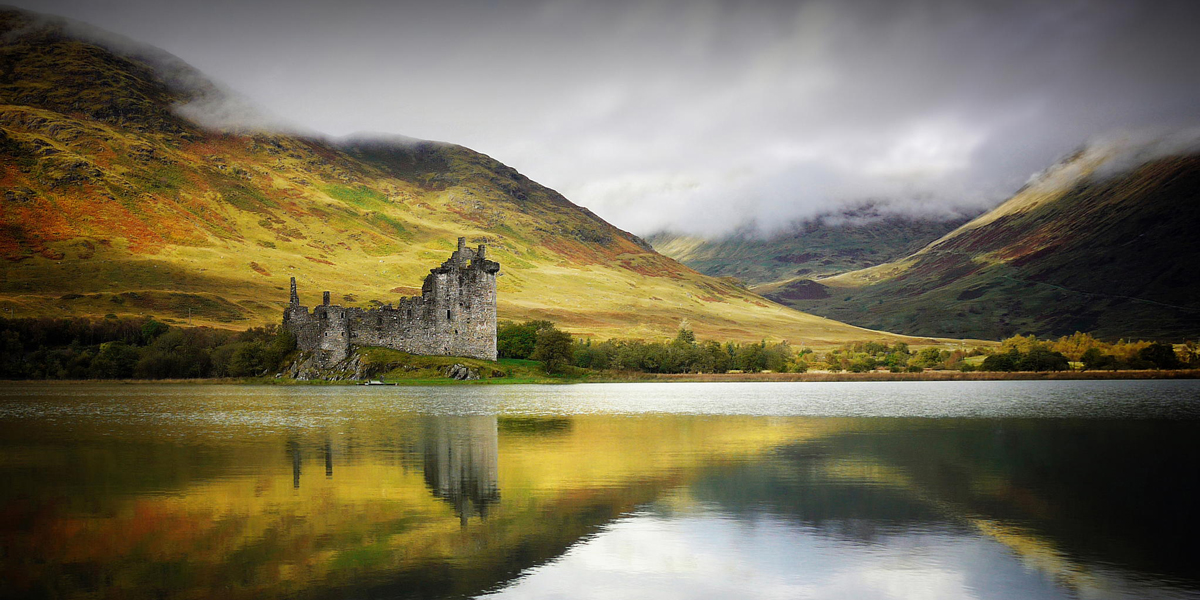 #worldhuman day, here is 25 reasons why Scotland should be on your bucket list http://t.co/DCRR6mxtrU http://t.co/NOvlO5Jdlj